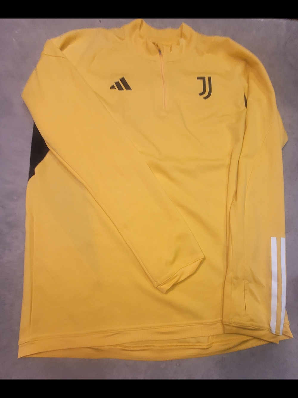 adidas Yellow Juventus Training Pullover with Black Details